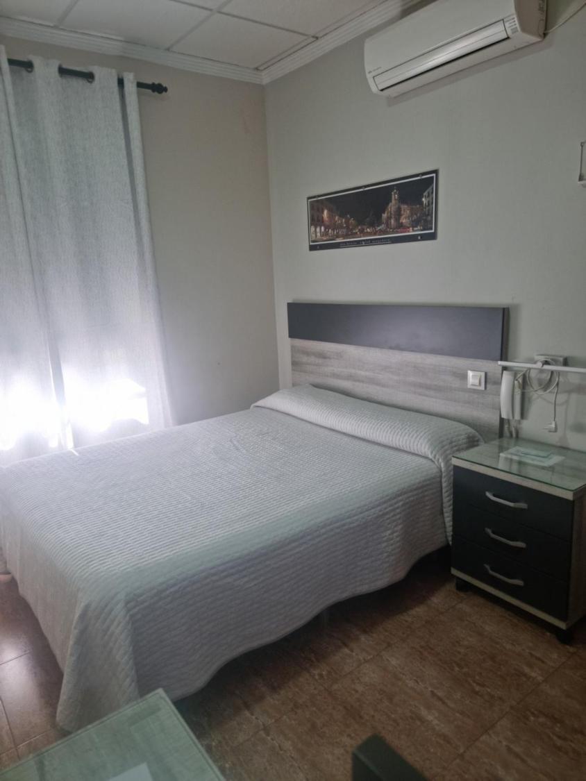 Hostal Restaurante El Paraiso دون بينيتو المظهر الخارجي الصورة