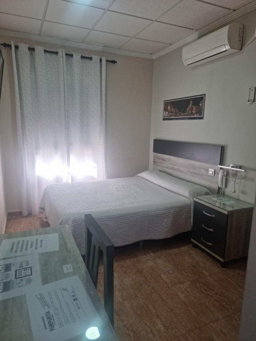 Hostal Restaurante El Paraiso دون بينيتو المظهر الخارجي الصورة
