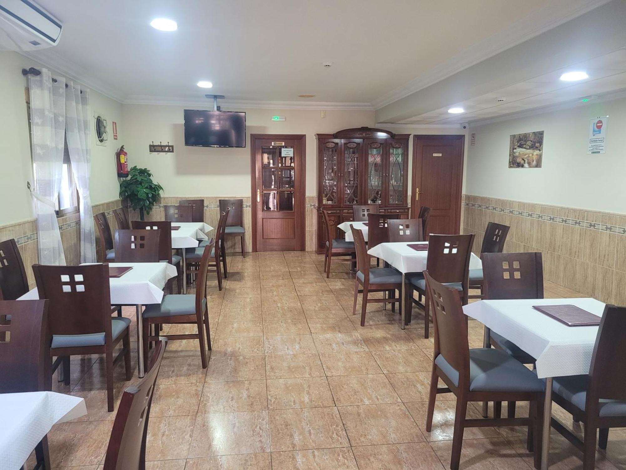 Hostal Restaurante El Paraiso دون بينيتو المظهر الخارجي الصورة