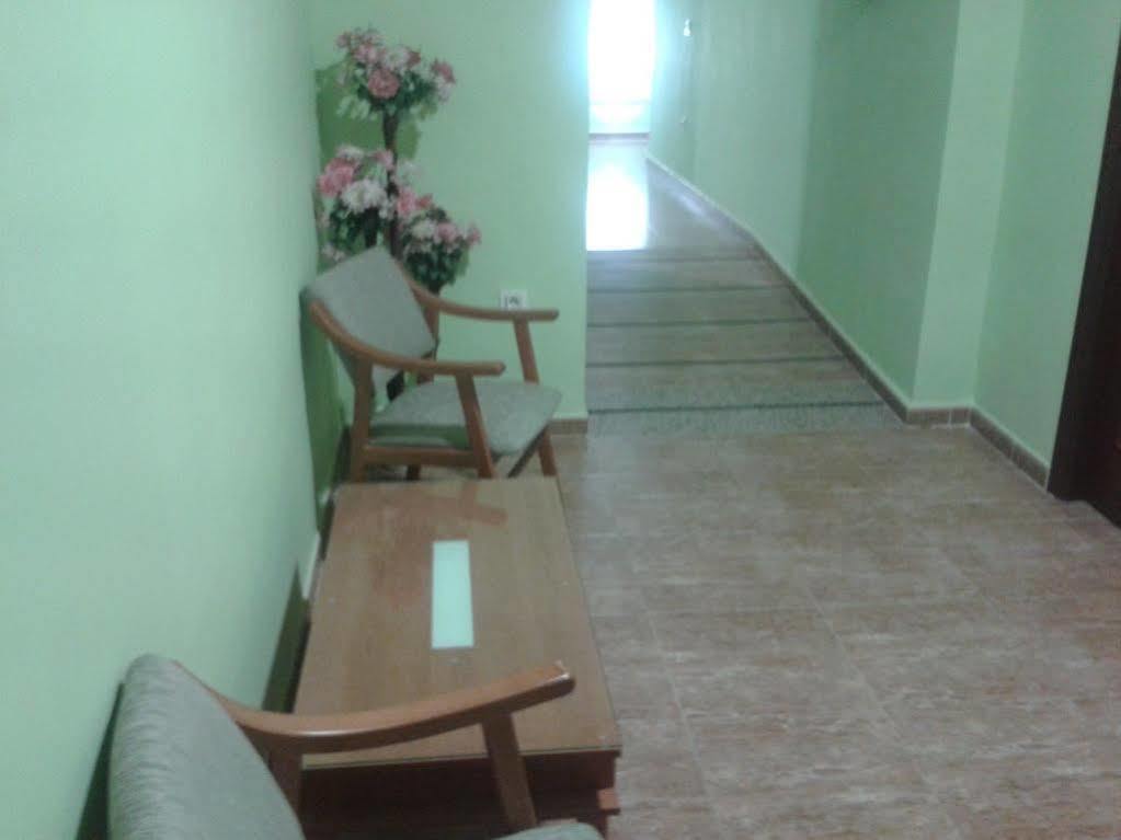 Hostal Restaurante El Paraiso دون بينيتو المظهر الخارجي الصورة
